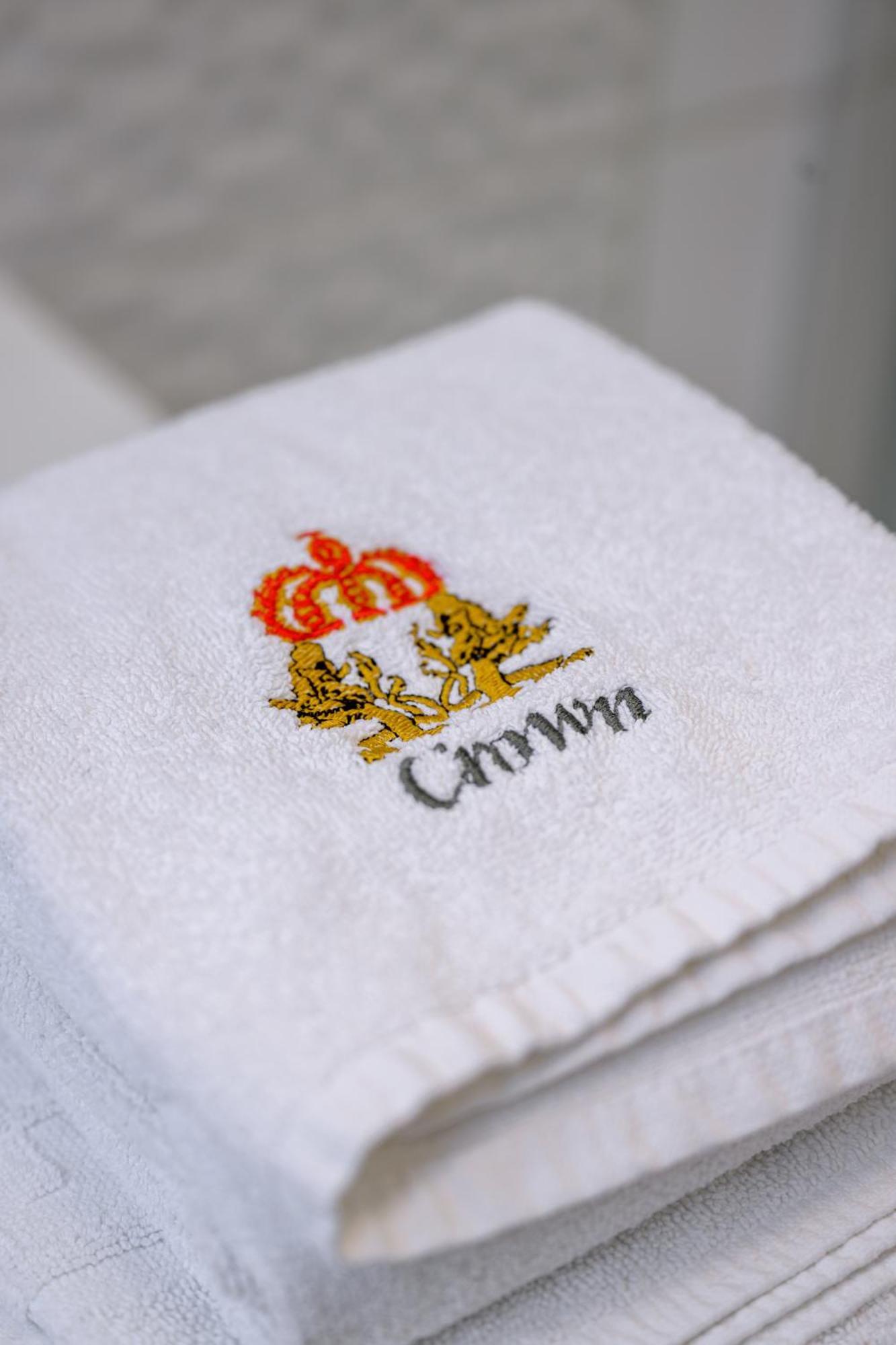 Crown Apartments ซาเกร็บ ภายนอก รูปภาพ